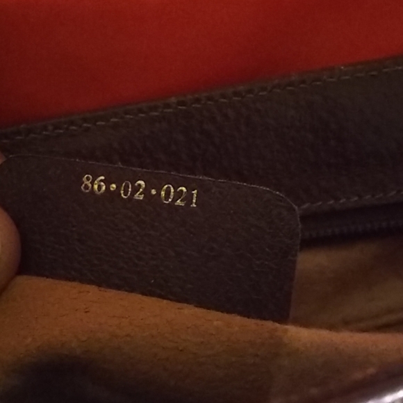 GUCCI purse/ handbag - Picture 7 of 8